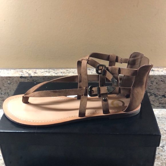 Guess Sandals - Picture 2 of 4
